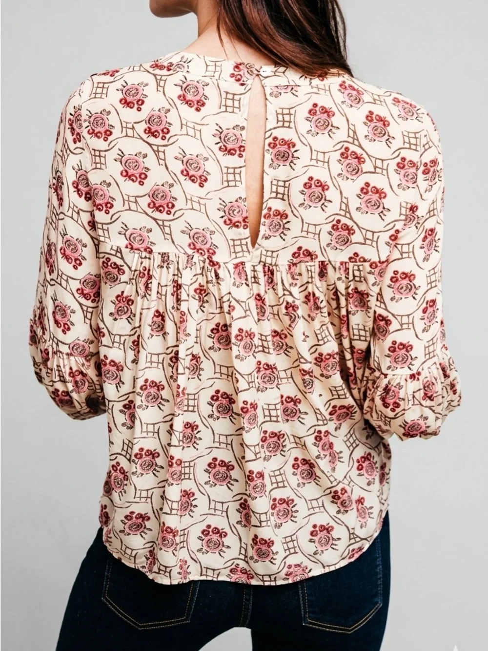 ANTHROPOLOGIE Floreat Sala Beaded Peasant Top 8 19.5” p2p Neutral Motif $118